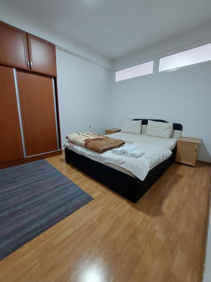 Hotel Venecia Apartments Struga Extérieur photo