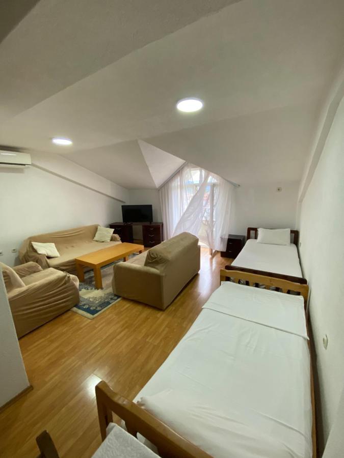 Hotel Venecia Apartments Struga Extérieur photo
