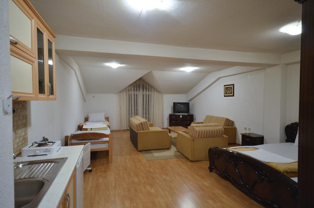 Hotel Venecia Apartments Struga Chambre photo
